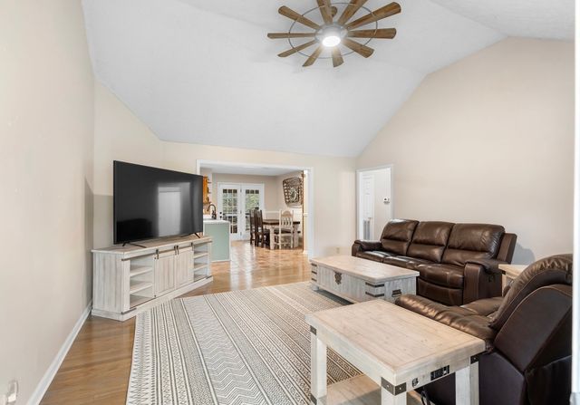 15541 Cainsville Rd, Milton, TN 37118