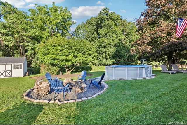 5 Pine Drive, Stony Point, NY 10980