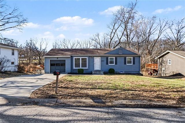 6803 NW 72nd Terrace, Kansas City, MO 64152