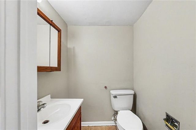 6803 NW 72nd Terrace, Kansas City, MO 64152