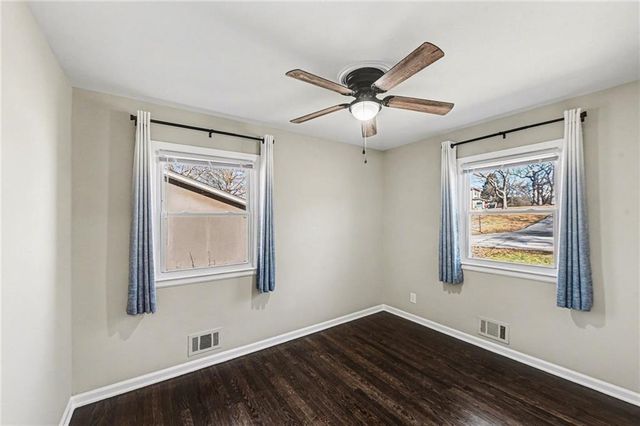 6803 NW 72nd Terrace, Kansas City, MO 64152