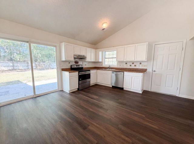 2028 Larson Lane, Goose Creek, SC 29445