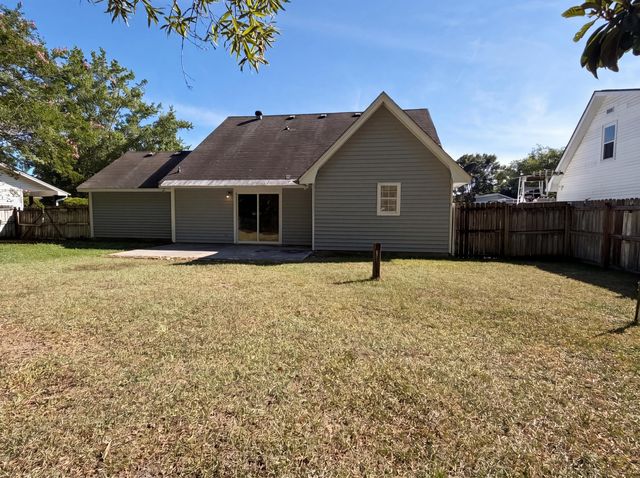 2028 Larson Lane, Goose Creek, SC 29445