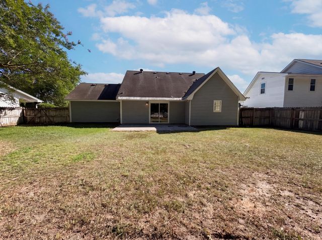 2028 Larson Lane, Goose Creek, SC 29445