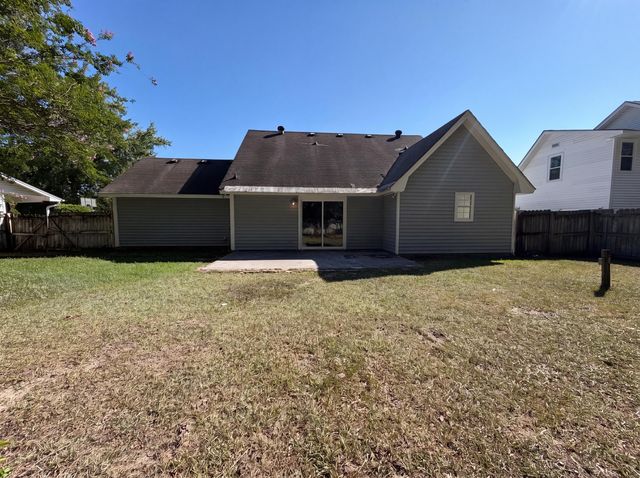 2028 Larson Lane, Goose Creek, SC 29445