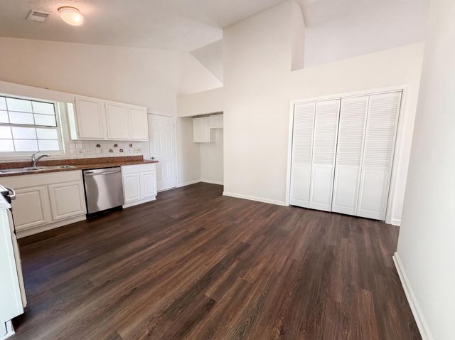 2028 Larson Lane, Goose Creek, SC 29445