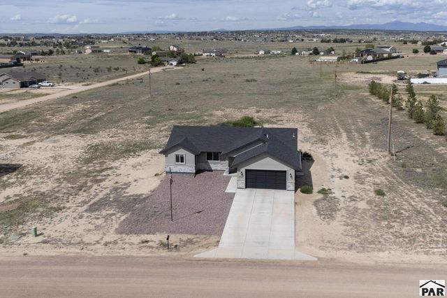1333 N Scandia Dr, Pueblo West, CO 81007