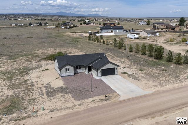 1333 N Scandia Dr, Pueblo West, CO 81007