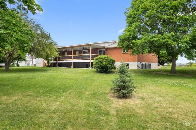 5405 S Henry Ln, Nampa, ID 83686