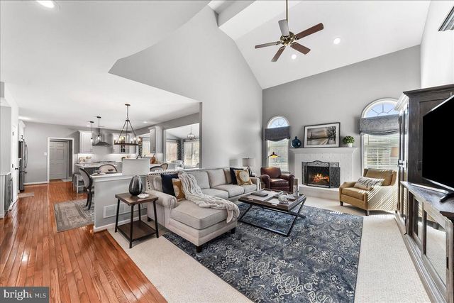 17 THOMAS SPEAKMAN DR, Glen Mills, PA 19342