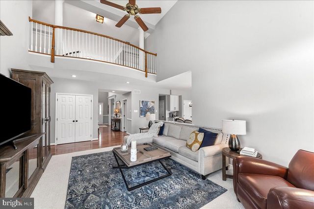 17 THOMAS SPEAKMAN DR, Glen Mills, PA 19342