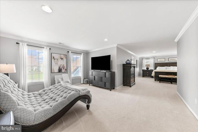17 THOMAS SPEAKMAN DR, Glen Mills, PA 19342