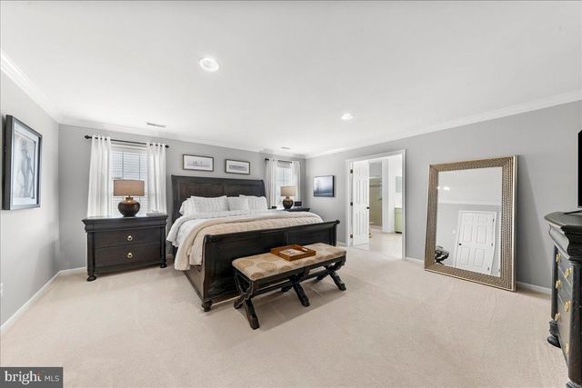 17 THOMAS SPEAKMAN DR, Glen Mills, PA 19342