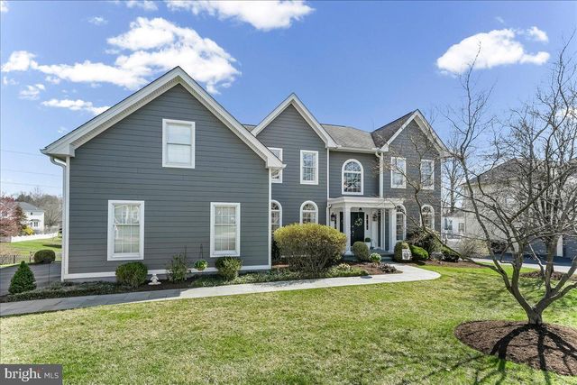 17 THOMAS SPEAKMAN DR, Glen Mills, PA 19342