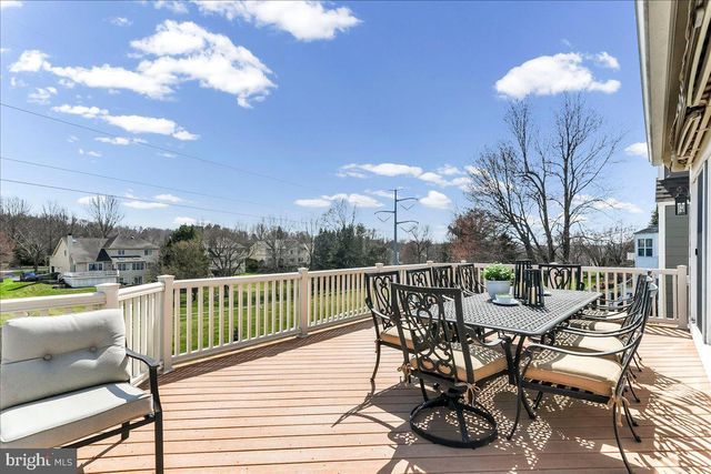 17 THOMAS SPEAKMAN DR, Glen Mills, PA 19342
