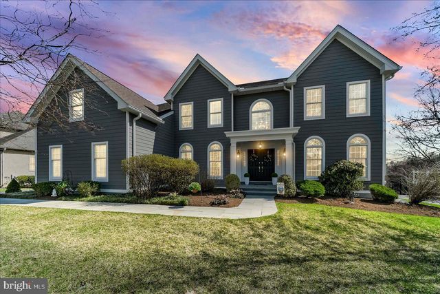 17 THOMAS SPEAKMAN DR, Glen Mills, PA 19342
