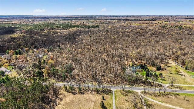 1290 W Echo Drive, White Cloud, MI 49349