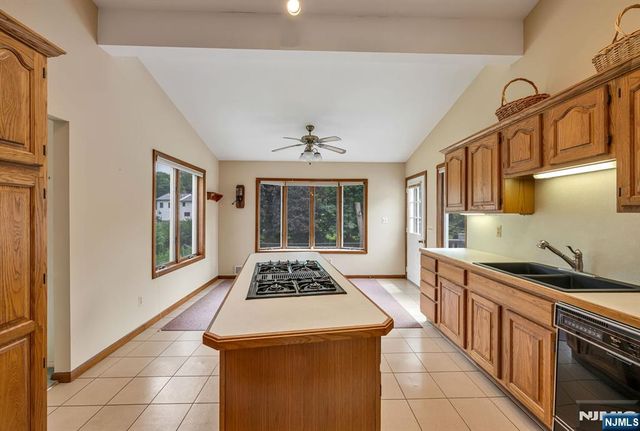 48 Andover Drive, Wayne, NJ 07470