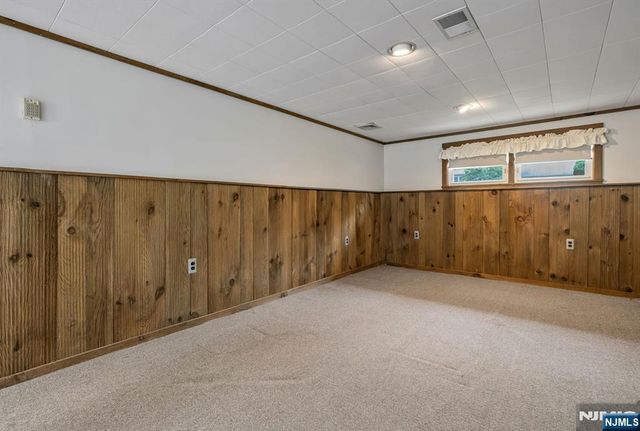48 Andover Drive, Wayne, NJ 07470