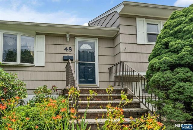 48 Andover Drive, Wayne, NJ 07470