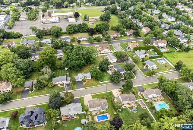 48 Andover Drive, Wayne, NJ 07470