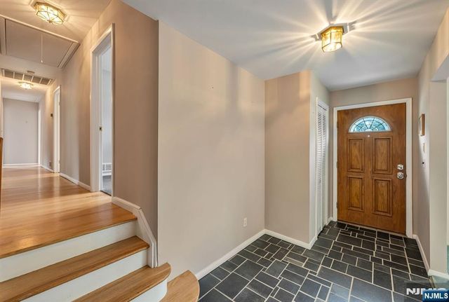 48 Andover Drive, Wayne, NJ 07470
