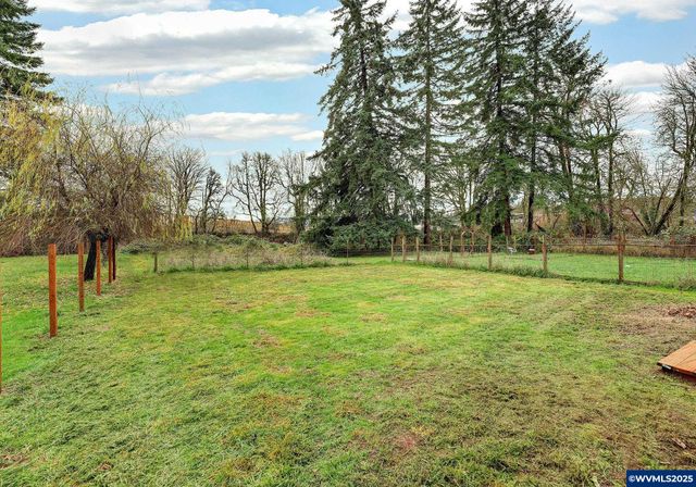 339 NE Yamhill St, Willamina, OR 97396