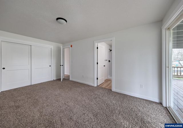 339 NE Yamhill St, Willamina, OR 97396