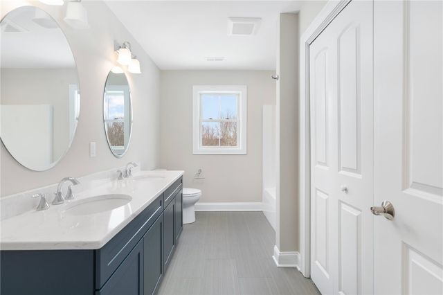 61 Cardinal Road, Cranston, RI 02921