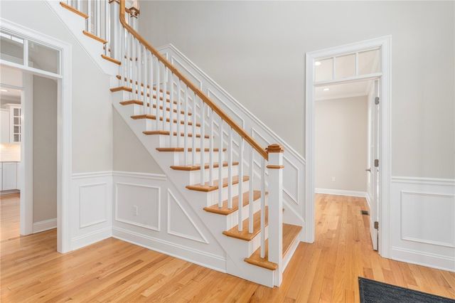 61 Cardinal Road, Cranston, RI 02921