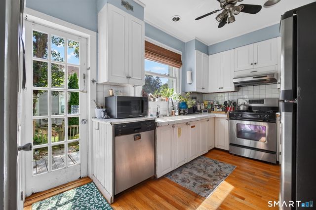 10 Main Street, Groton, CT 06340