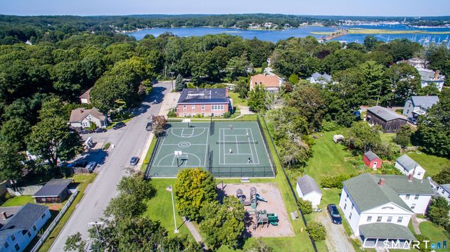 10 Main Street, Groton, CT 06340
