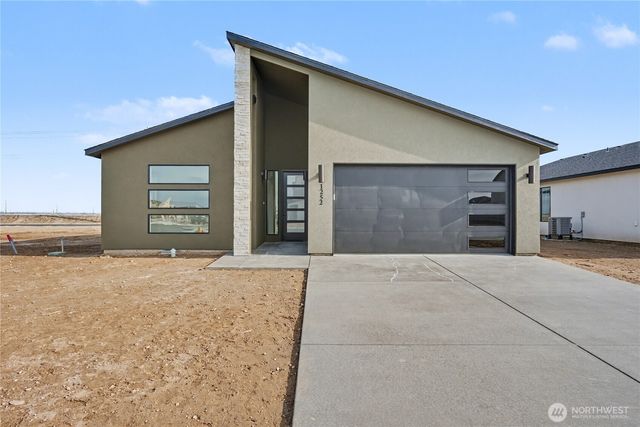 739 N Muscovy Street, Moses Lake, WA 98837