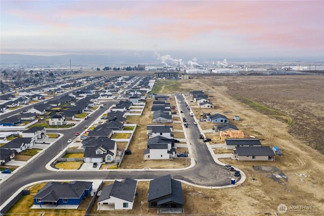 739 N Muscovy Street, Moses Lake, WA 98837