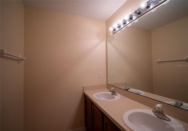 2136 SHADOW CREEK DRIVE, Kissimmee, FL 34746