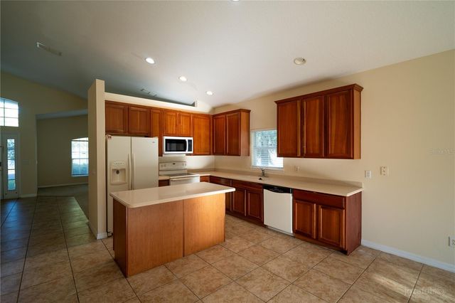 2136 SHADOW CREEK DRIVE, Kissimmee, FL 34746