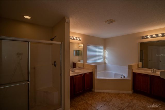 2136 SHADOW CREEK DRIVE, Kissimmee, FL 34746