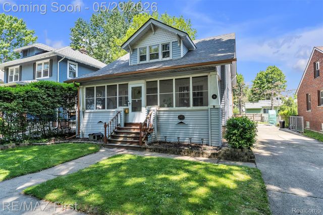 76 Gallup Street, Mt. Clemens, MI 48043