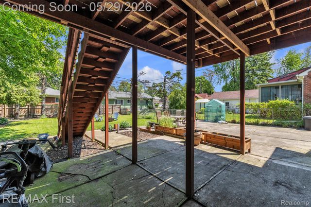 76 Gallup Street, Mt. Clemens, MI 48043