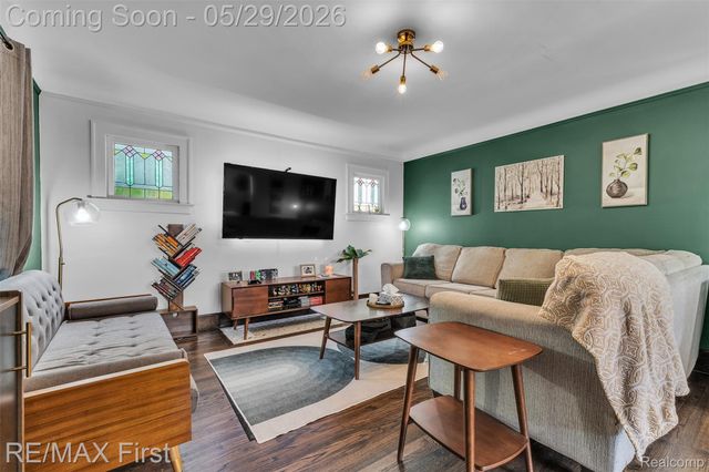 76 Gallup Street, Mt. Clemens, MI 48043