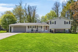 123 Selborne, Perinton, NY 14450