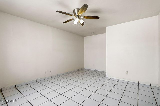 325 FIRST Street, Sunland Park, NM 88063