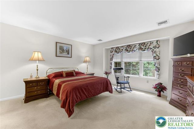 54 Coopers Way, Other Pa Counties, PA 17517