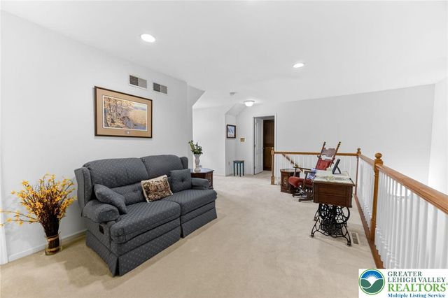 54 Coopers Way, Other Pa Counties, PA 17517