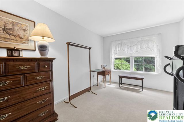 54 Coopers Way, Other Pa Counties, PA 17517
