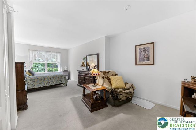 54 Coopers Way, Other Pa Counties, PA 17517