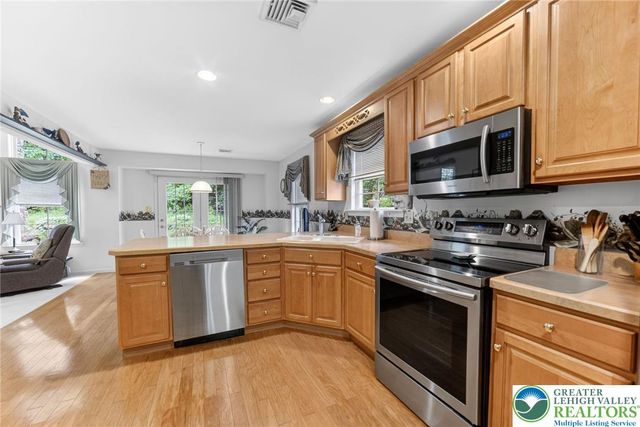 54 Coopers Way, Other Pa Counties, PA 17517