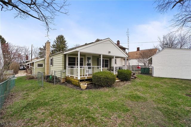 1524 24th Street NW, Canton, OH 44709