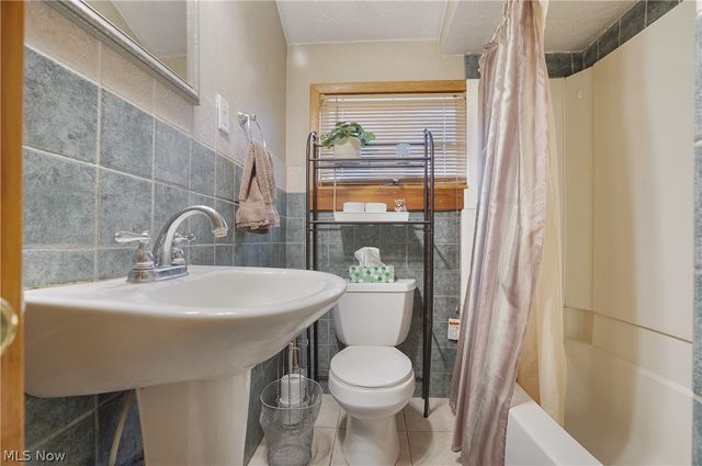 1524 24th Street NW, Canton, OH 44709