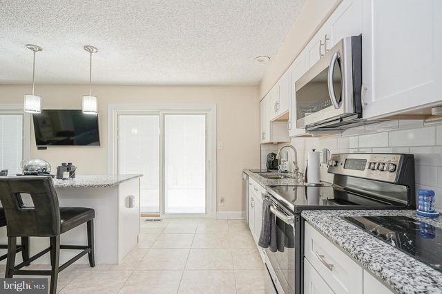 26 WASHBURNE AVE, Berlin, NJ 08009